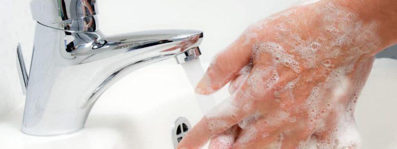 le lavage des mains pou réduire les infections